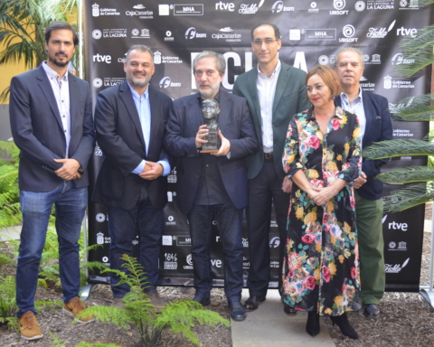 Entrega del premio Testigo de la Historia a 'El Ministerio del Tiempo'